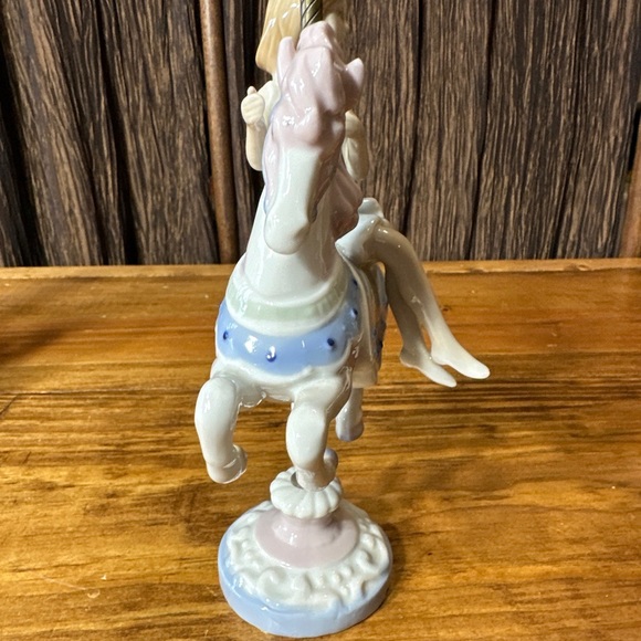 Matching 1990 Paul Sebastian Porcelain Girl/Boy On Carousel Horse old vintage! - Picture 9 of 10
